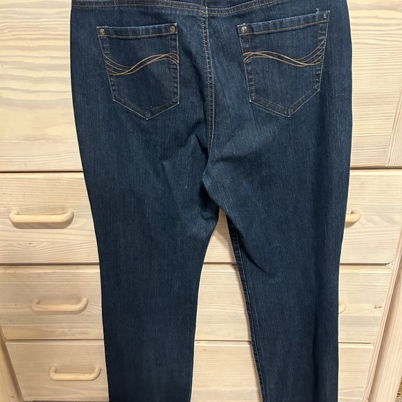Charter Club Jeans - Picture 4 of 4